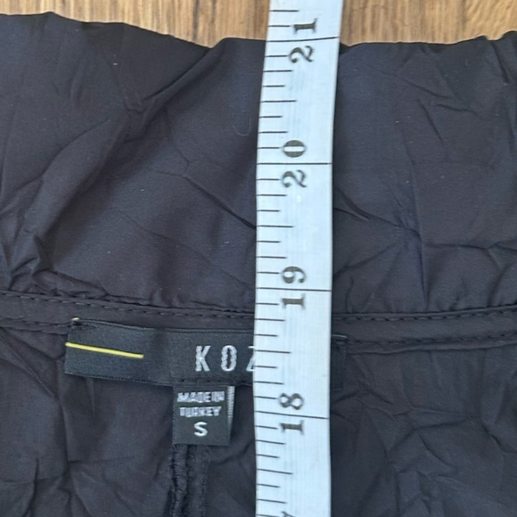 Kozan Amaya Top Pull Over Boxy Crop Top Textured Scrunched Fabric Black Size Sm - Picture 11 of 14